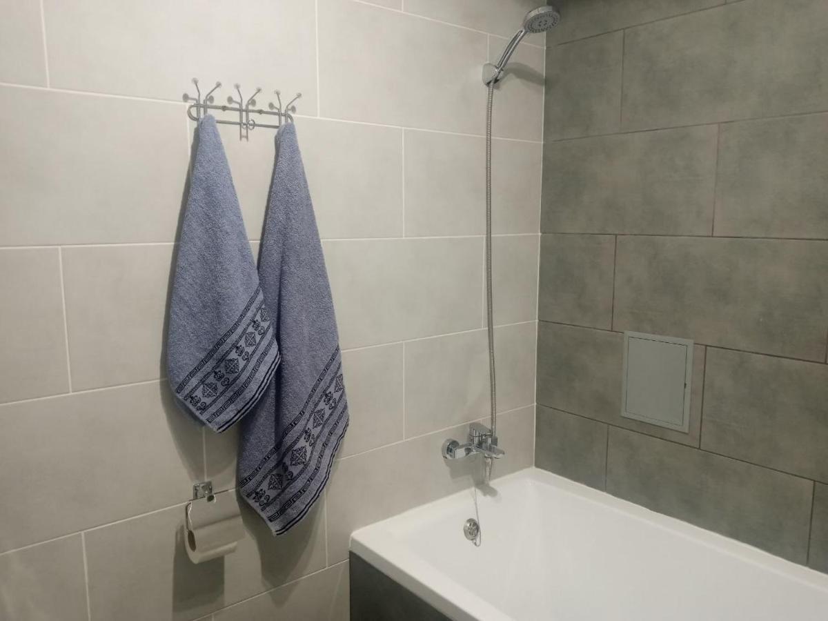 Apartment Edelweiss Ujhorod Exterior foto